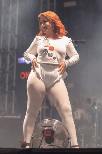 Full leaked Leonie pur  page private photo