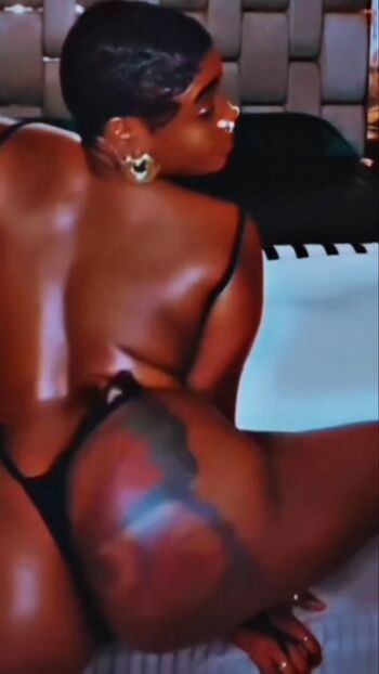 Full leaked Coco private photo