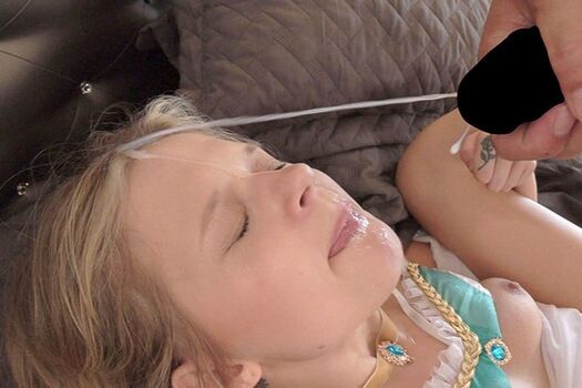 Full leaked Coco lovelock  page private photo