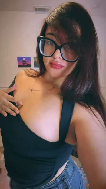 Full leaked Cocojasmine private photo
