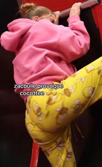 Full leaked Cocotte private photo