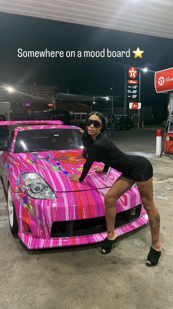 Full leaked Coi leray private photo
