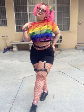 Full leaked Cokebottle thunderthighs private photo