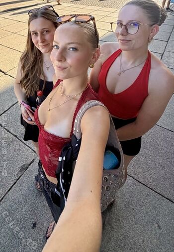 Full leaked Coliendk private photo