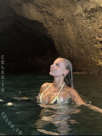 Full leaked Coliendk private photo