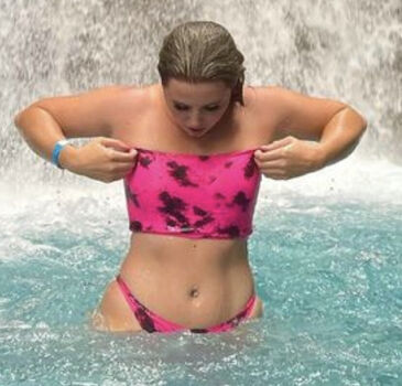 Full leaked Coral rae private photo
