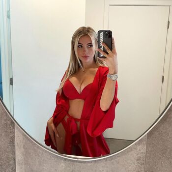 Full leaked Corinna co private photo