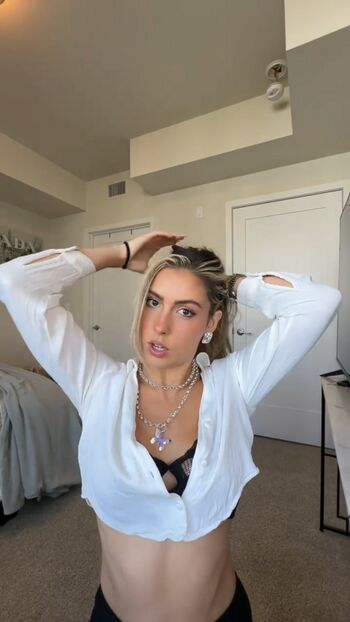 Full leaked Cortney gibson private photo