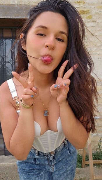 Full leaked Coucou candy private photo