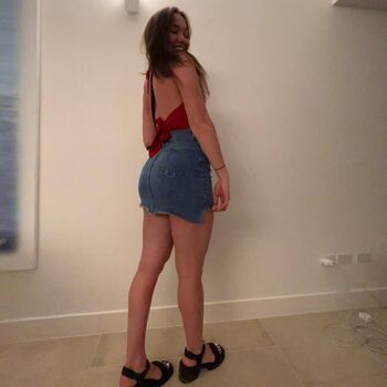 Full leaked Courtney sarault page private onlyfans photo