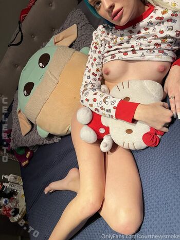 Full leaked Courtneyysmoke private photo