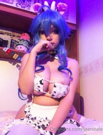 Leaked Cow maid cow bikini cosplay private photo viral onlyfans