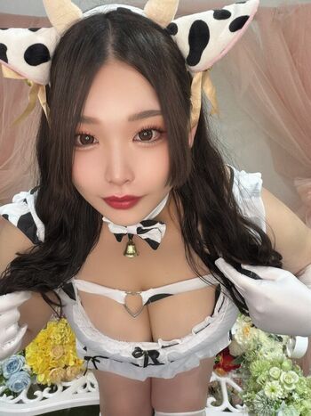 Leaked Cow maid cow bikini cosplay private photo viral onlyfans