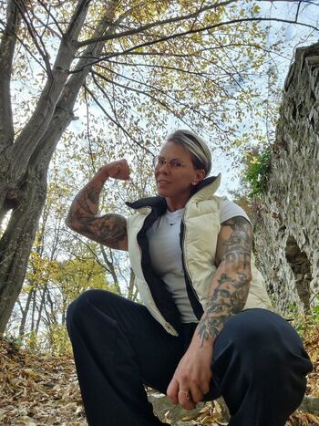 Full leaked Crazyxbody page private photo