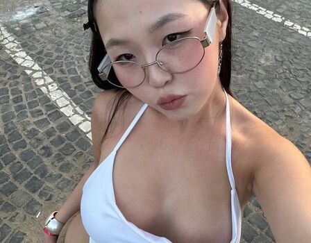 Full leaked Creampuff private photo