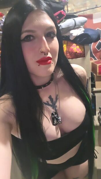 Full leaked Crimson dead wolf private photo