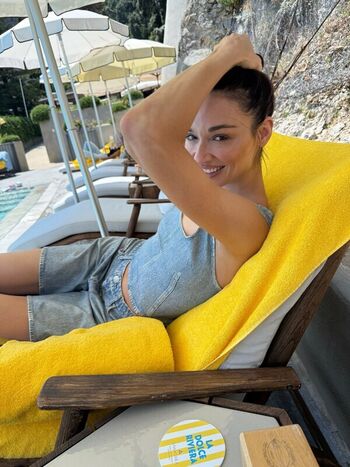Full leaked Crystal reed private photo