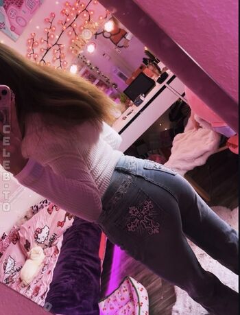 Full leaked Crystalmarykitty private photo