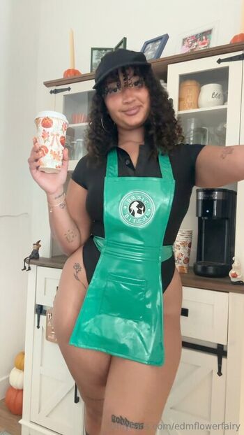 Full leaked Curlybeanraver page private photo