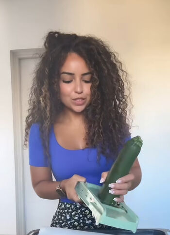 Full leaked Curlykams page private photo