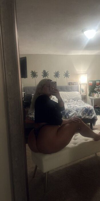 Full leaked Curvy goddesses private photo