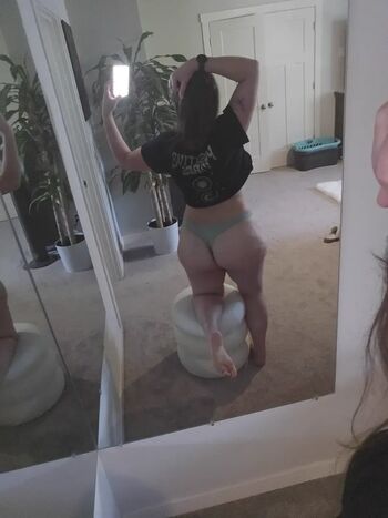 Full leaked Curvypineapple private photo
