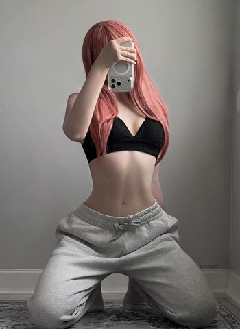 Full leaked Dllshaped private photo