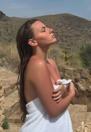 Full leaked Dafne keen page private photo
