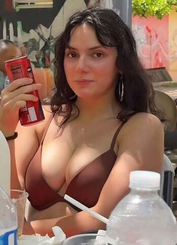 Full leaked Dafnekeen private photo