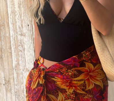 Full leaked Dagi bee private photo