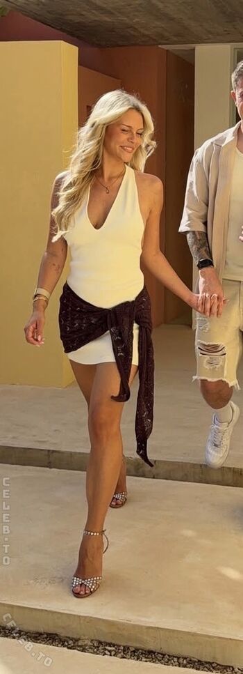 Full leaked Dagi bee private photo