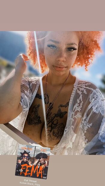 Full leaked Dahliagoth private onlyfans photo