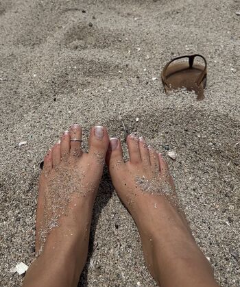 Full leaked Dahnikz page private photo