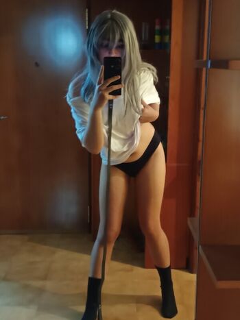 Full leaked Daisukienahime private photo