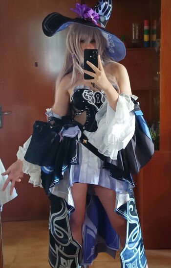 Full leaked Daisukienahime private photo
