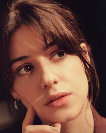 Daisy Edgar-Jones