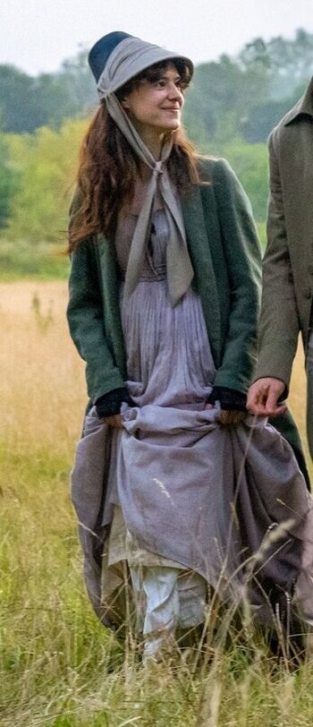 Full leaked Daisy edgar jones private photo