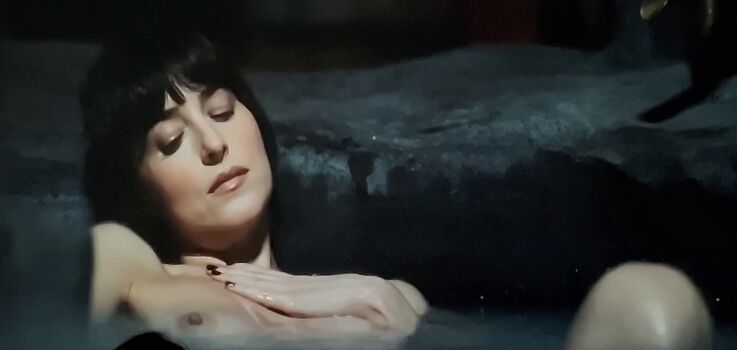 Dakota Johnson