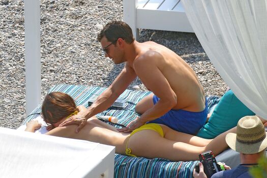 Full leaked Dakota johnson private photo