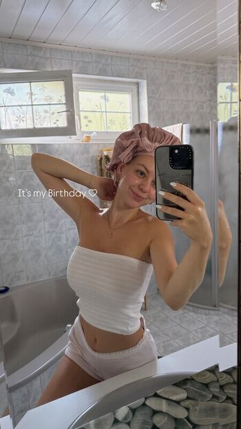 Full leaked Dalmalaluna private photo