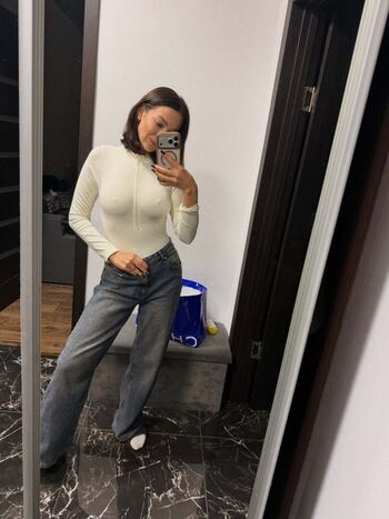 Dama_08888