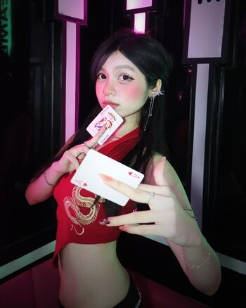 Full leaked Dan chuu page private photo