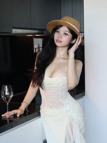 Full leaked Dan chuu page private photo