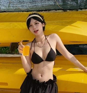 Full leaked Dan chuu page private photo