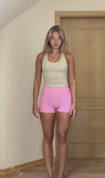 Full leaked Danamrts private photo