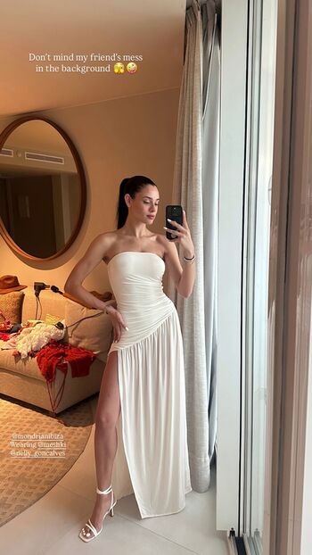 Full leaked Daniela melchior private photo