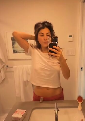 Full leaked Daniella monet private photo