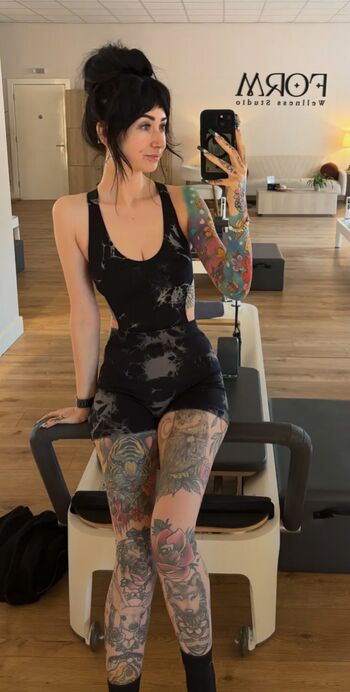 Full leaked Danielle hunt private photo