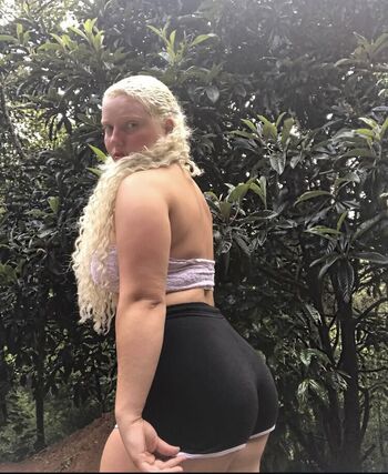 Full leaked Danielleoliveiram private photo