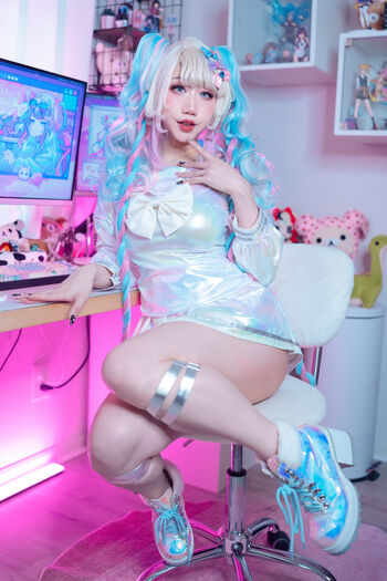 Full leaked Danisaurz private photo